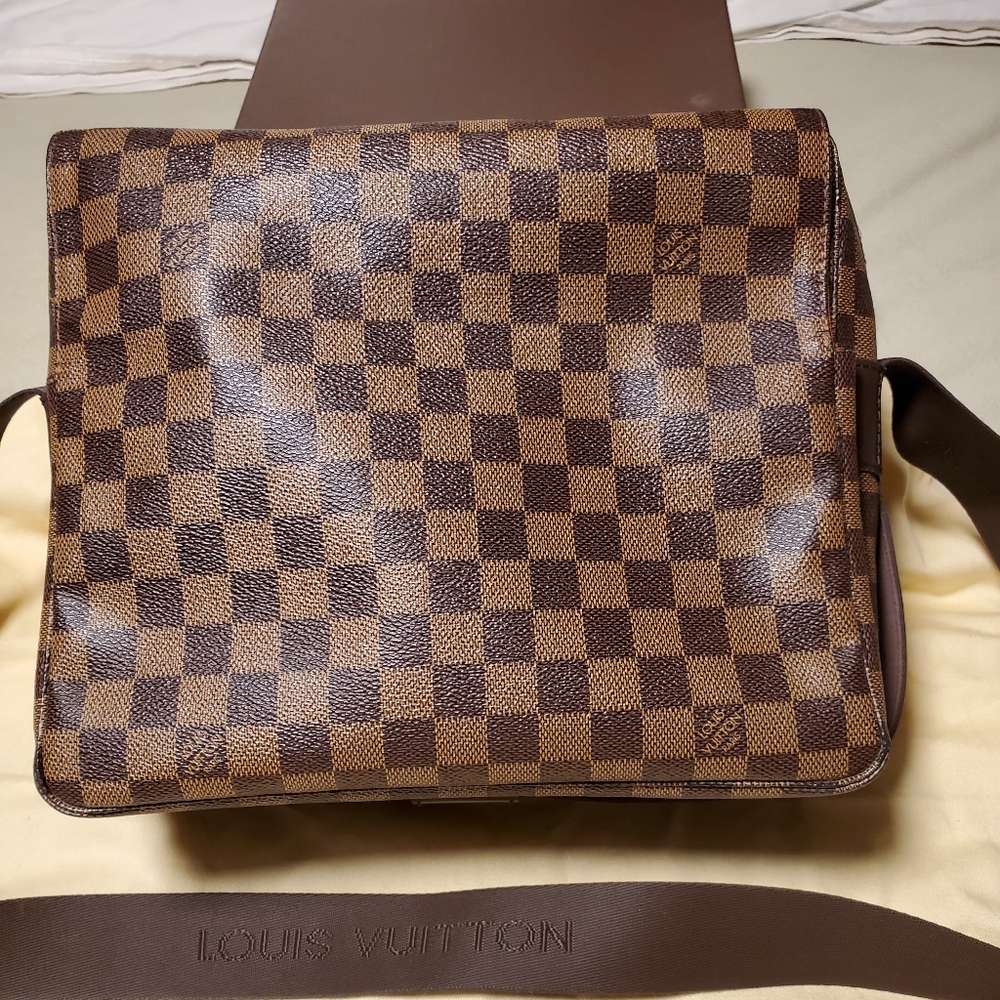 Louis Vuitton Naviglio  Ebene two ways bag. Excellent condition